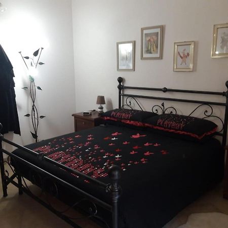 Casa Ale Bed and Breakfast Brindisi Exteriör bild