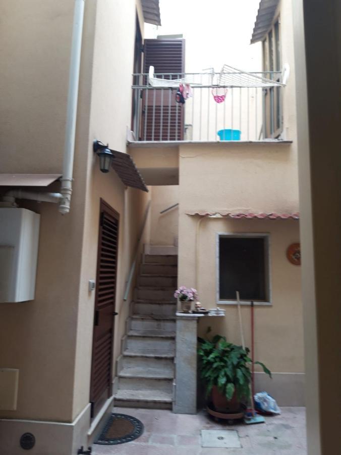 Casa Ale Bed and Breakfast Brindisi Exteriör bild