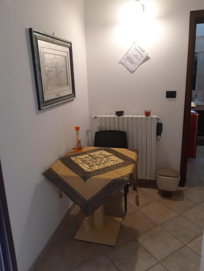 Casa Ale Bed and Breakfast Brindisi Exteriör bild